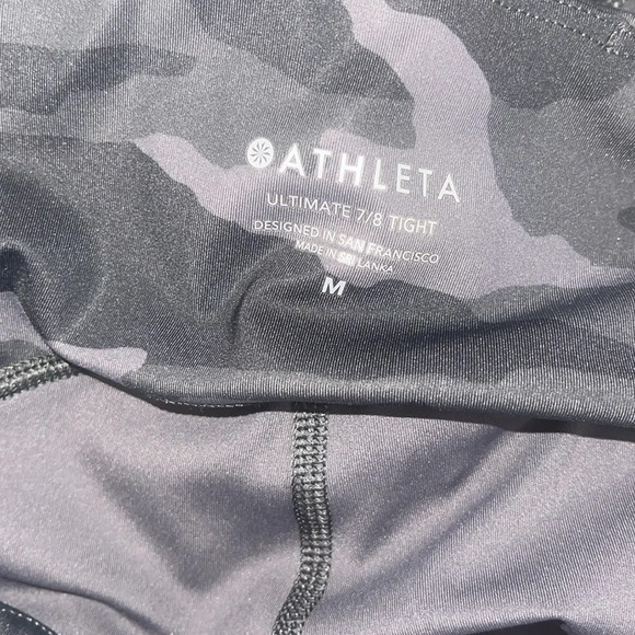 Athleta ultimate 7/8 tight medium - Picture 6 of 6